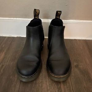 Dr. Martens Kids Chelsea Boots- size 2